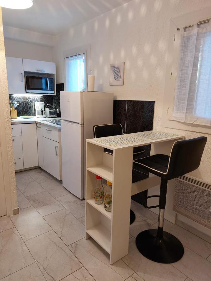 Les Roches Bleues Apartment Льо Праде Екстериор снимка