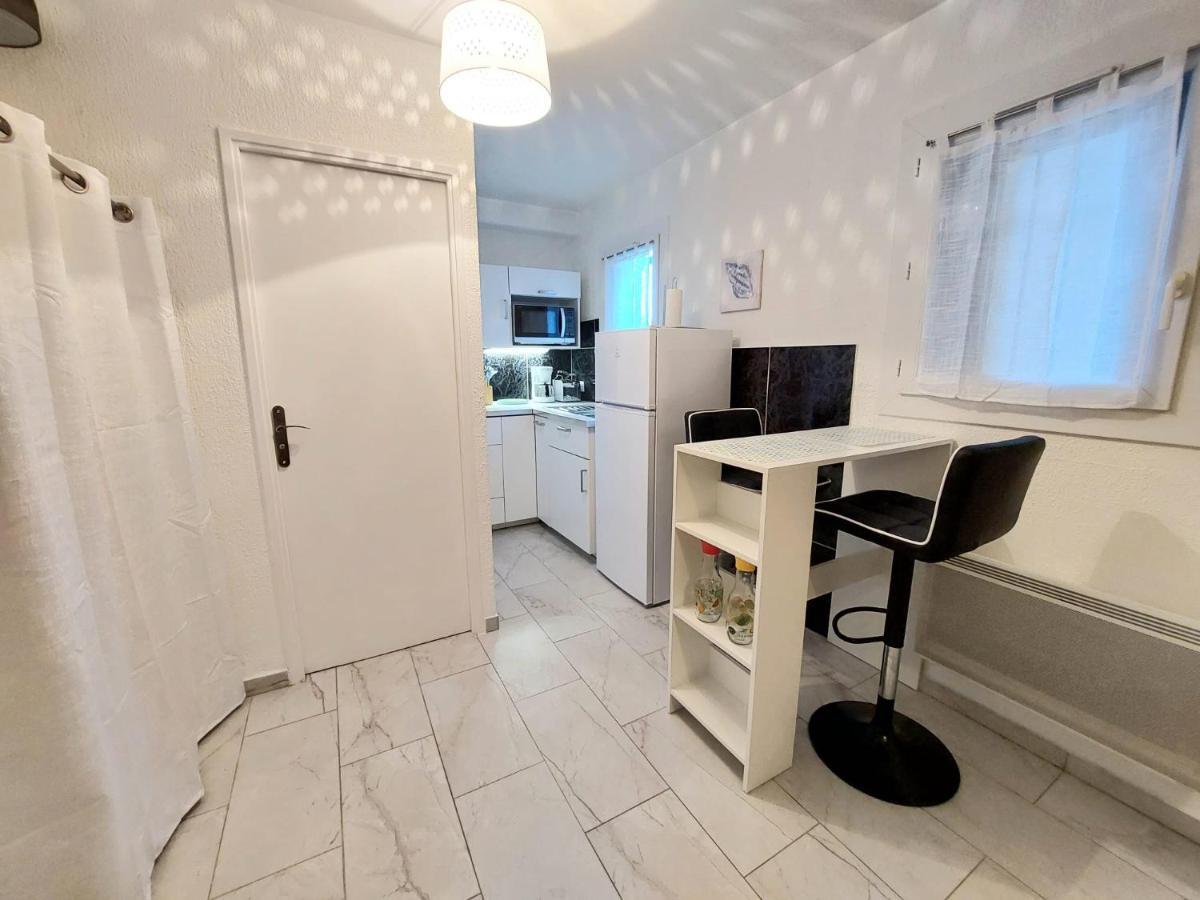 Les Roches Bleues Apartment Льо Праде Екстериор снимка